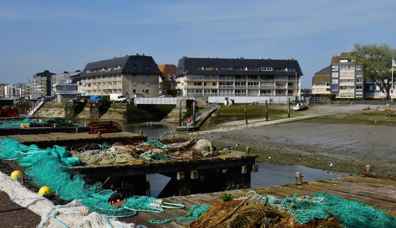 Appt centre de Courseulles - 100m de la plage Extérieur photo